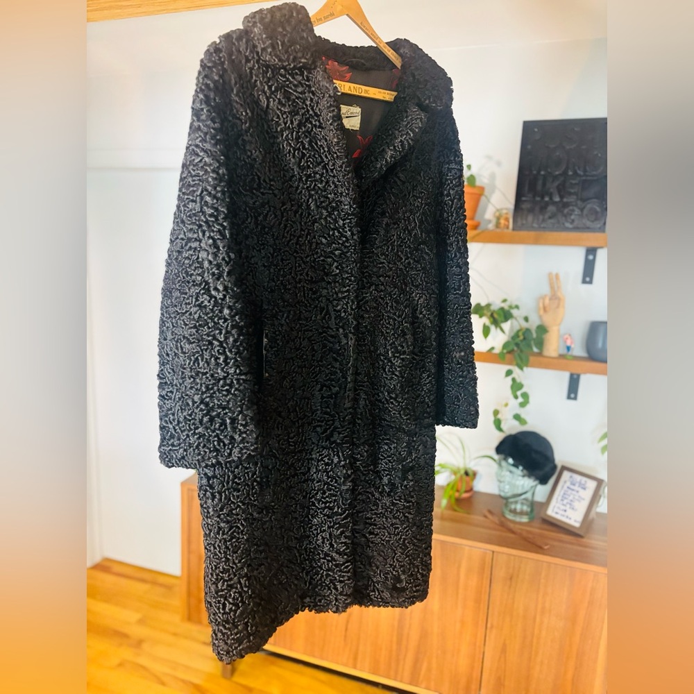 VTG 1950 Black Astrakhan Lamb Fur Coat | Made in Quebec by Fernand Émond - Picture 9 of 15